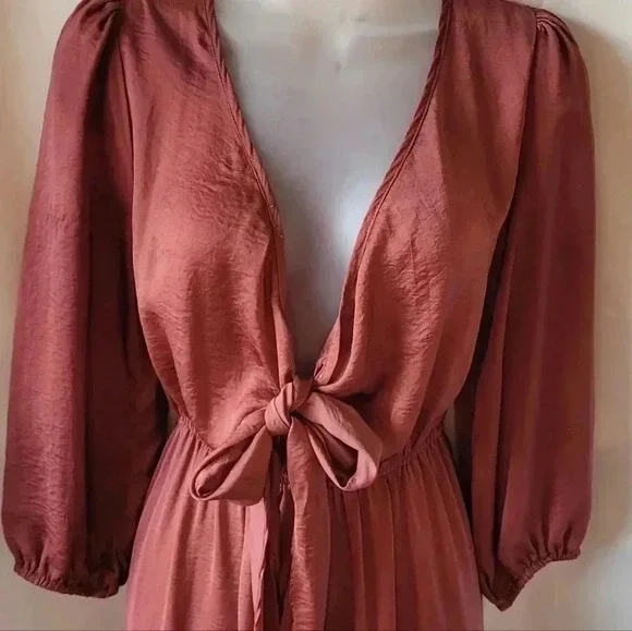 BaeVely high-low tie front dress, size medium, color Baked Rose - Picture 4 of 12